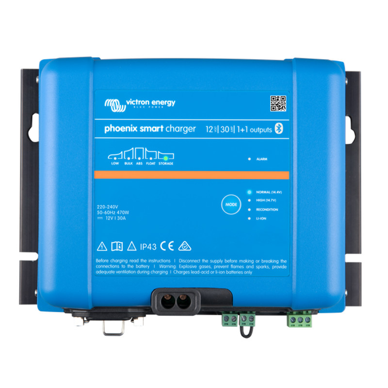 Phoenix Smart IP43 Charger 12/30(1+1) 120-240V