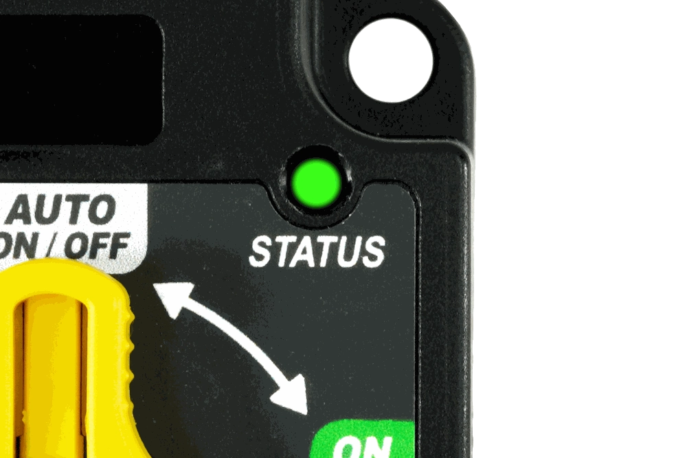 Widok na wskaźnik LED wyłącznika baterii Egis 8730-1333B