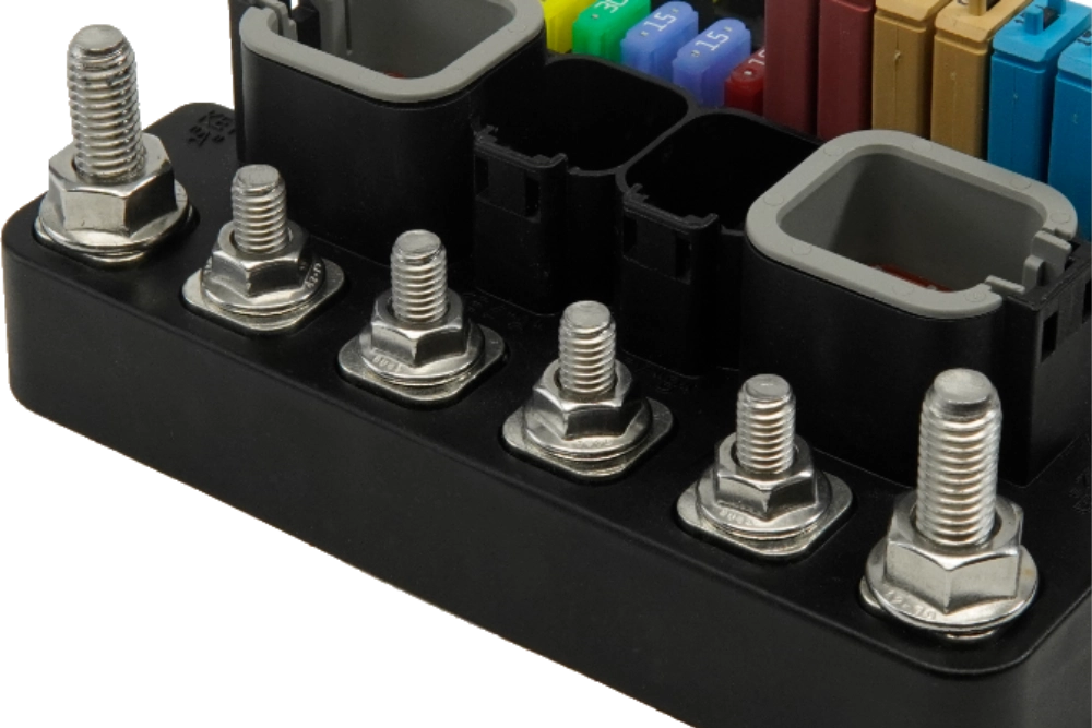 Sealed Power Distribution Module - Egis 3412B