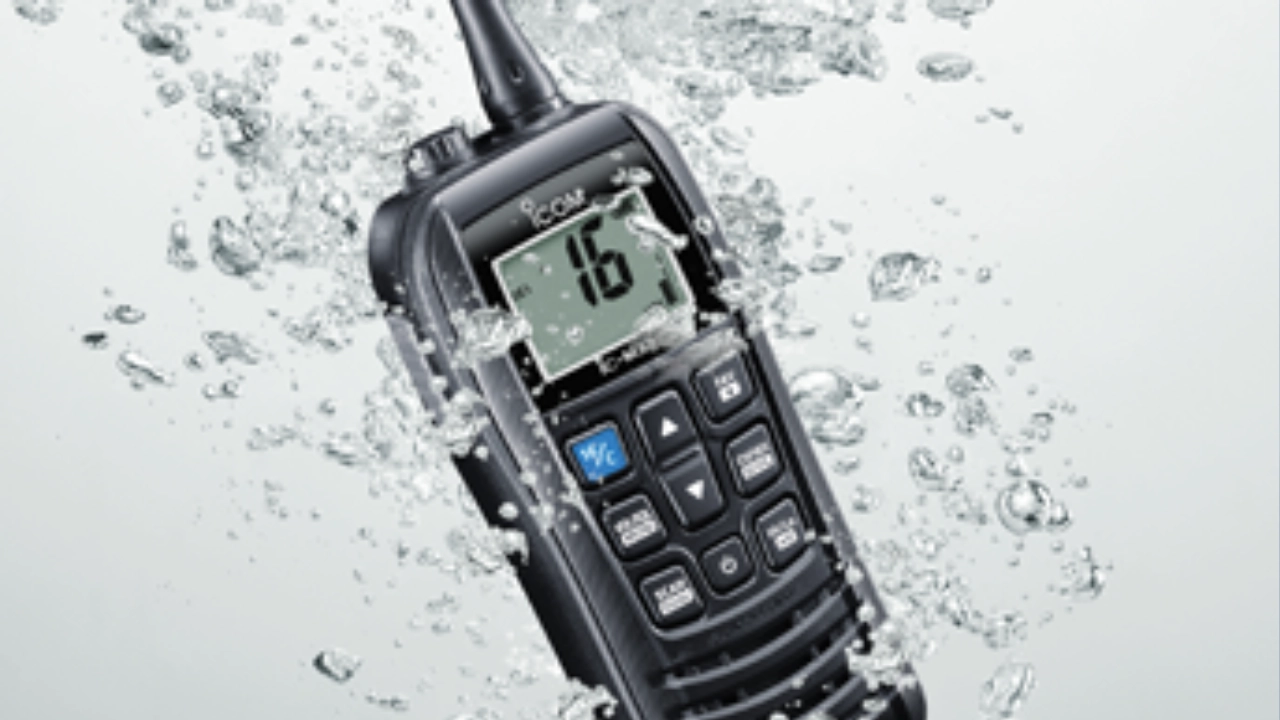 Pływający Radiotelefon Morski VHF Icom IC-M37E