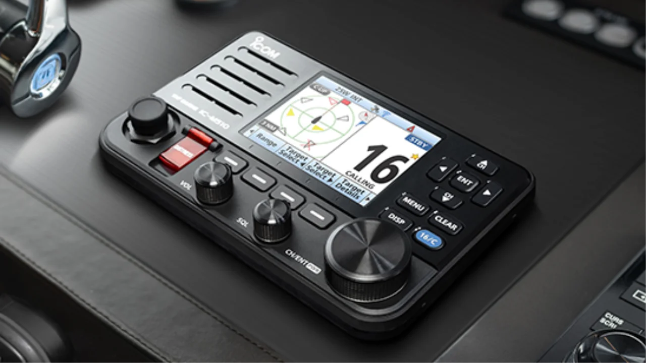 Stacjonarny radiotelefon morski VHF Icom IC-M510E EVO